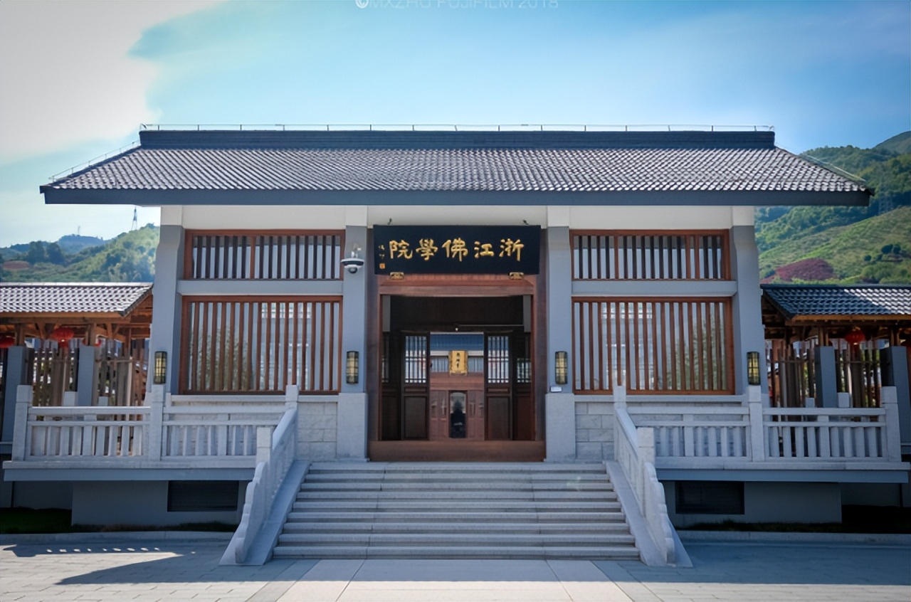 当和尚的门槛都这么高,当和尚有什么要求需要学历吗