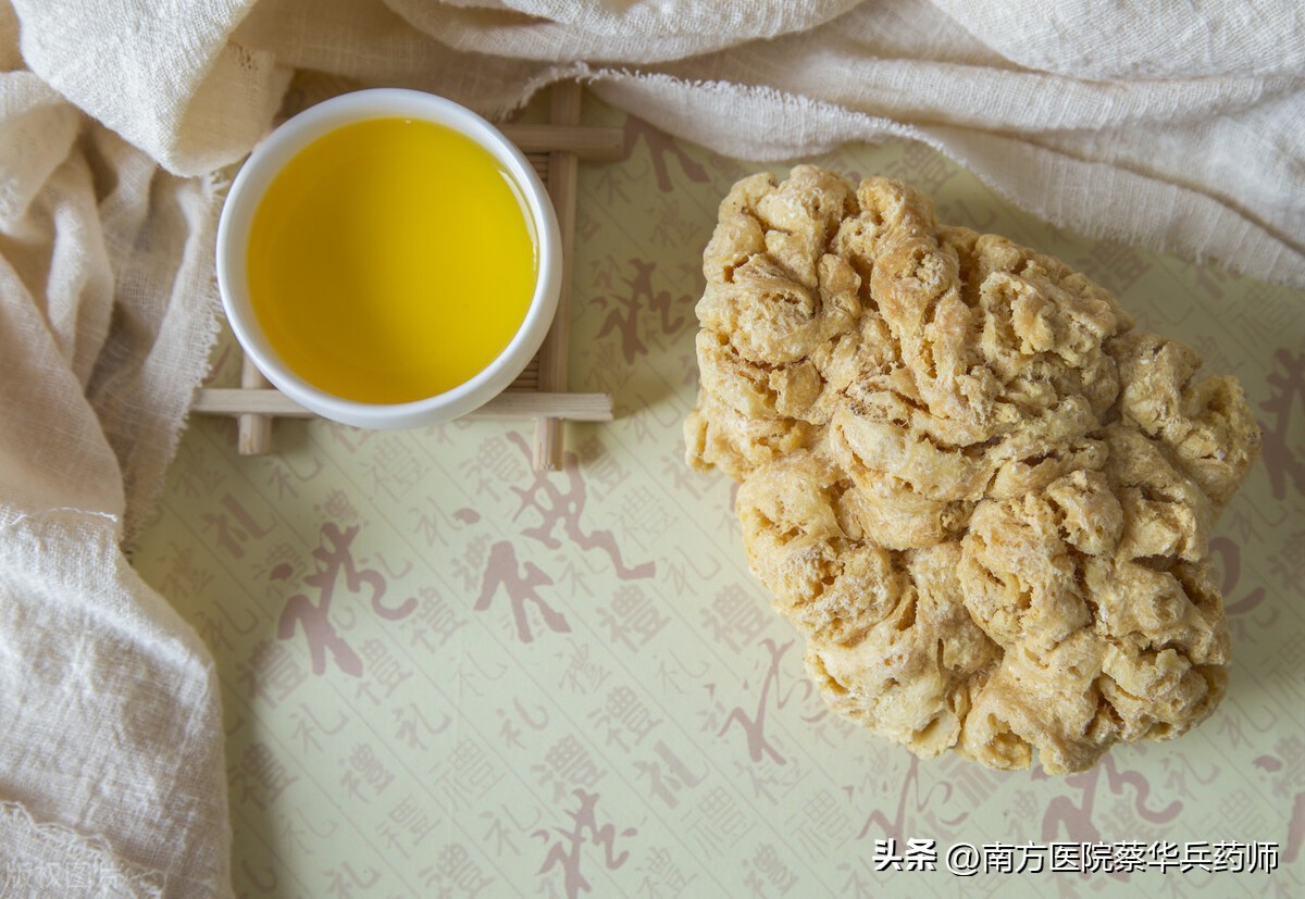 每个人的“第一件衣服”是补药:上益肺气，中养血气，下温肾气