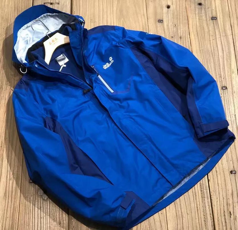 可隆冲锋衣洗涤妙招,选择合身的冲锋衣