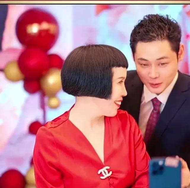 网红猫七七结婚,网红猫七七和小男友是真爱吗