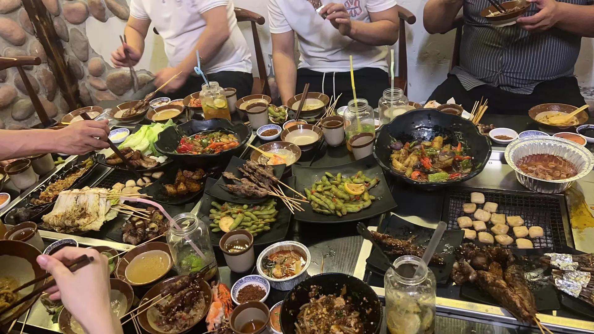 离职前请领导吃饭什么时候合适,辞职前跟领导吃饭注意什么