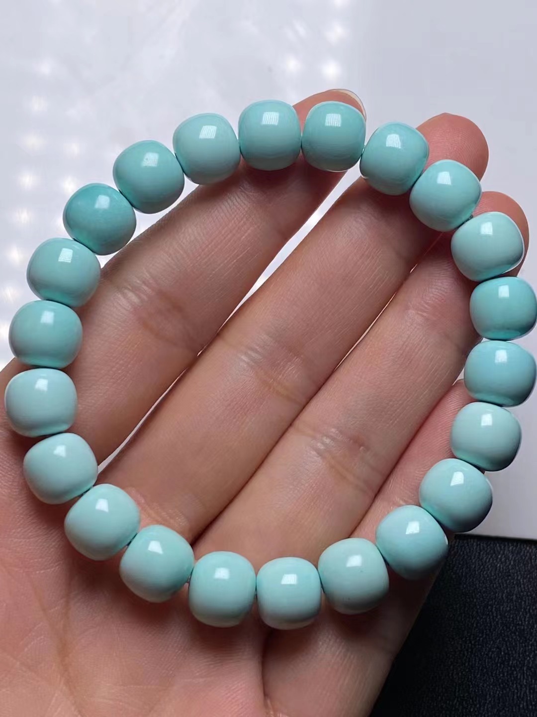 戴便宜的手链对身体有害吗,戴便宜的手链丢人吗