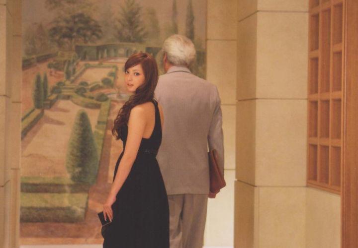 JK成瘾、拍片合法，日本风俗如何渗透女高中生？「亚洲怪物28」