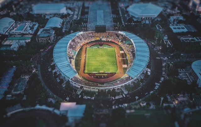 恒大足球俱乐部亏钱了吗,恒大足球亏