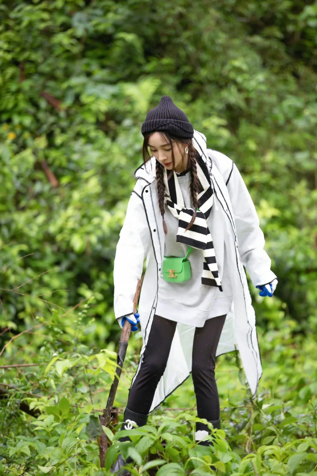 2023年四月旅游穿搭,四月穿衣笔记浪漫春日的十套穿搭