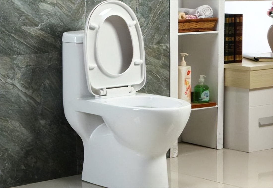 卫生间漏水怎么判断上下管道漏水,卫生间有漏水声音但是没漏水