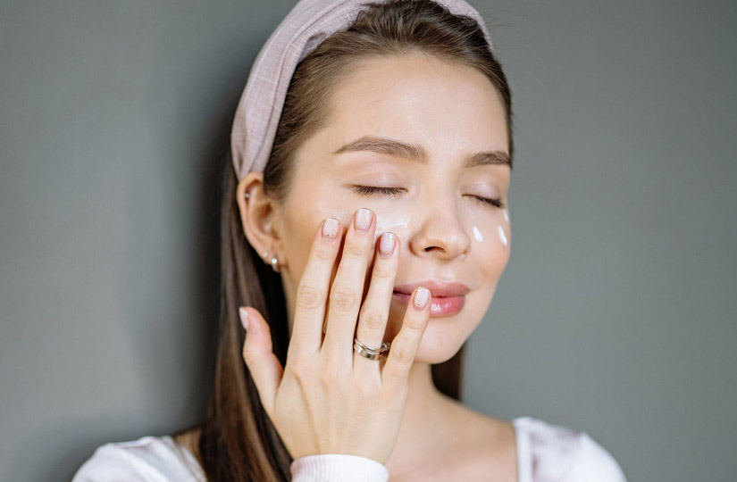 早上如何快速减轻眼袋,孩子早上起床眼袋浮肿怎么回事