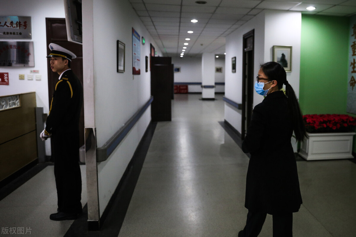 我在北京当保安完整视频,我在殡仪馆当保安小说