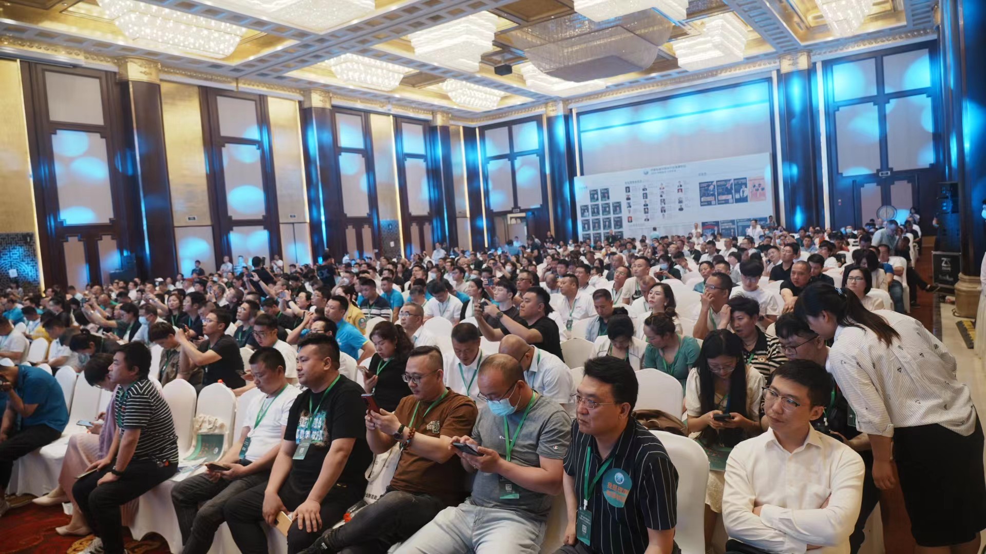 天地冰泉走进恩施,天地冰泉质量怎么样