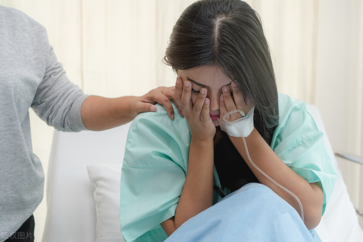 医疗风险管理：购买特罗凯等抗癌药物，再通过癌症患者微信群推销