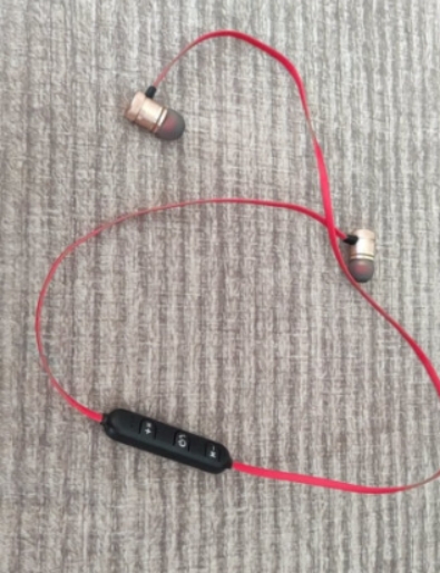 蓝牙耳机太容易丢怎么找回,挂脖蓝牙耳机怎么不容易丢