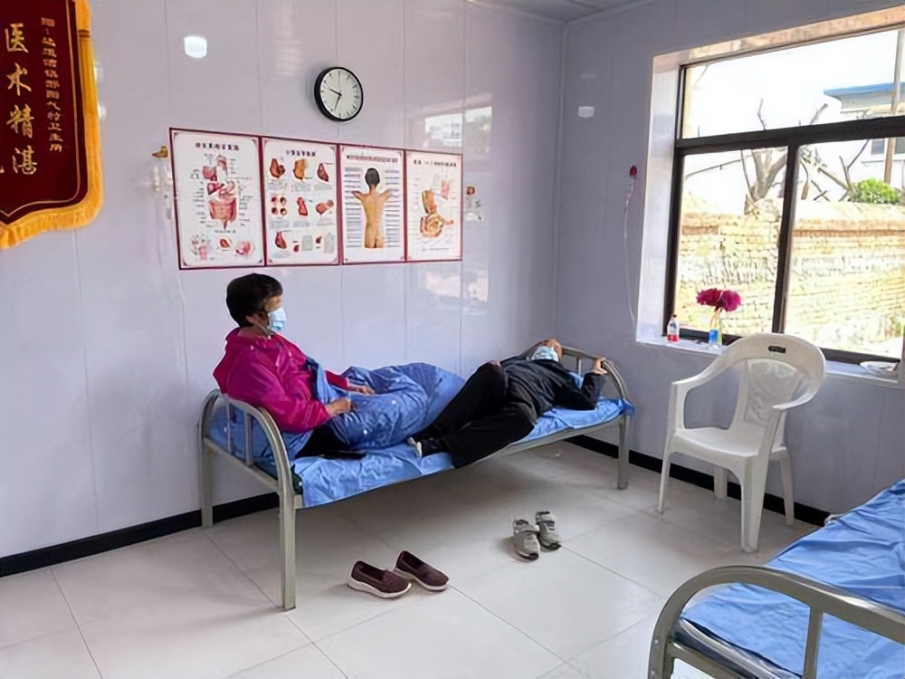 村卫生室闲置,解决村卫生室闲置问题