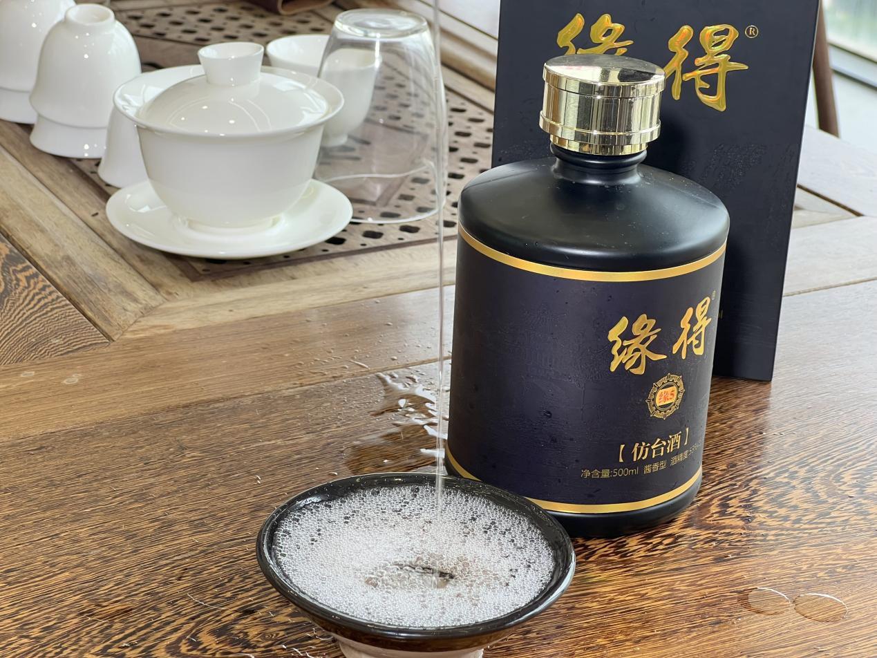 贵州能和茅台酒媲美的酱香酒,贵州大曲和茅台王子酱香经典