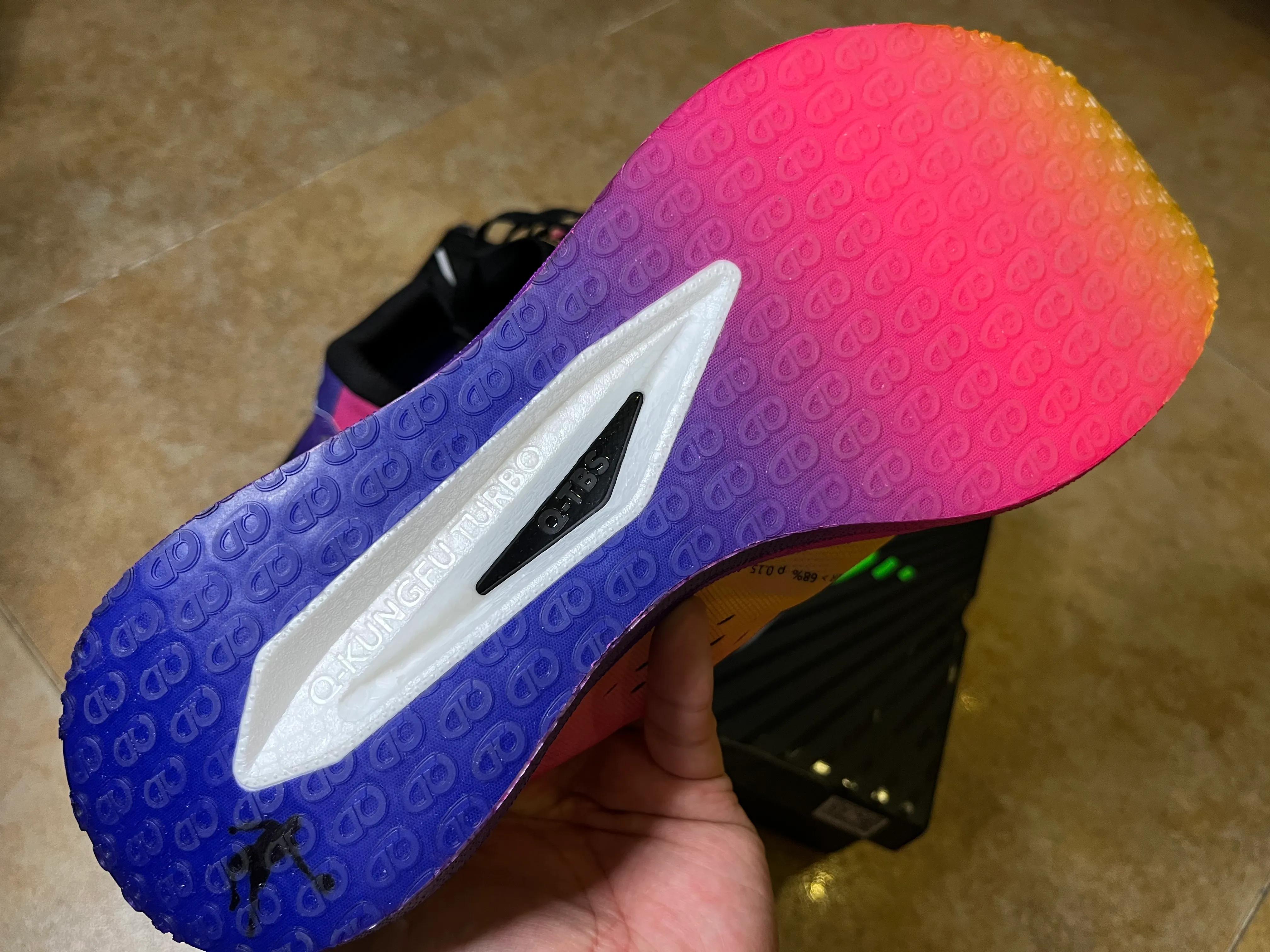 乔丹强风竞训跑鞋适合慢跑吗,万金油跑鞋大体重