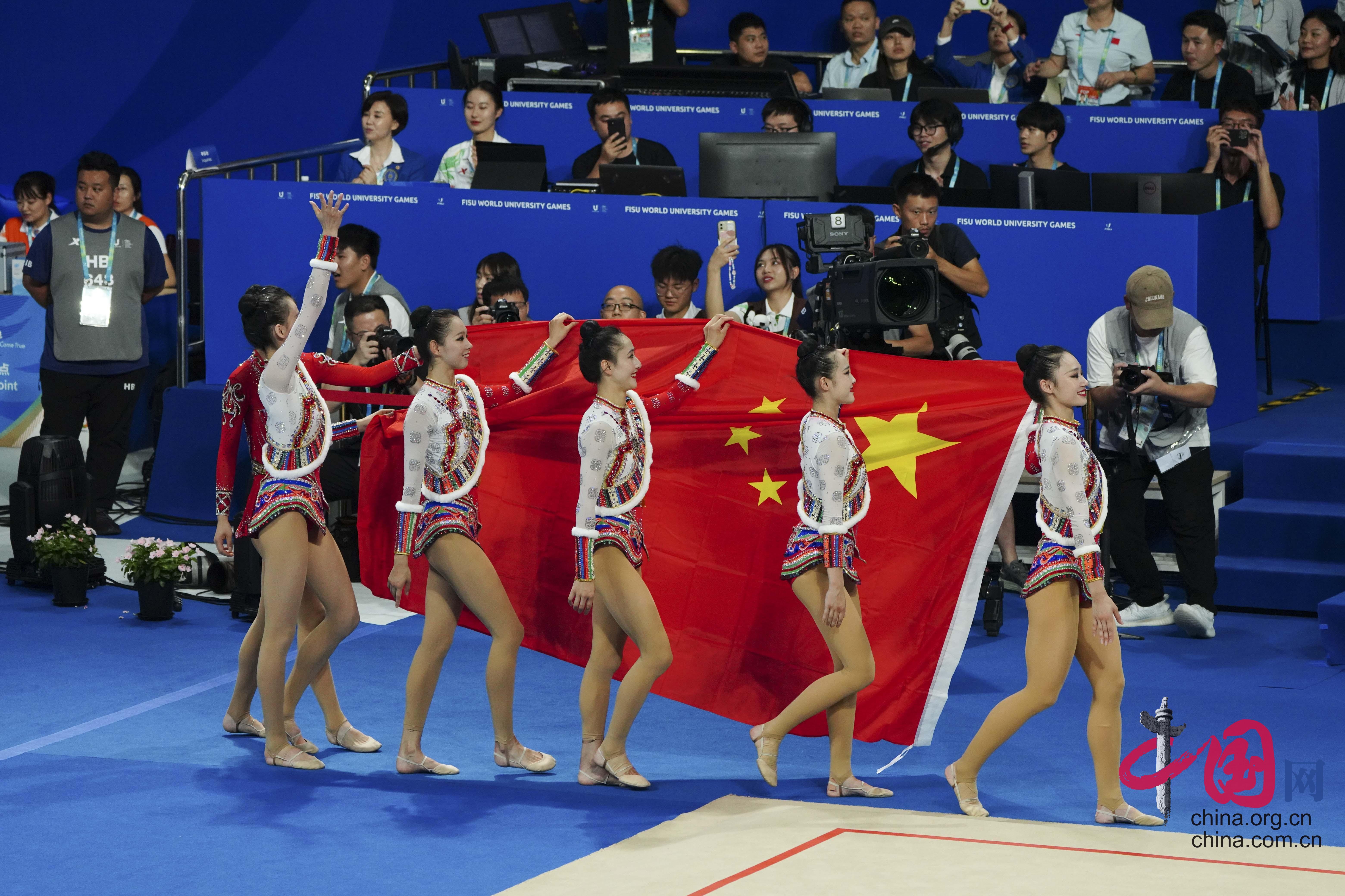 【青春主场】艺术体操集体全能项目中国队夺金：感谢成都人民”