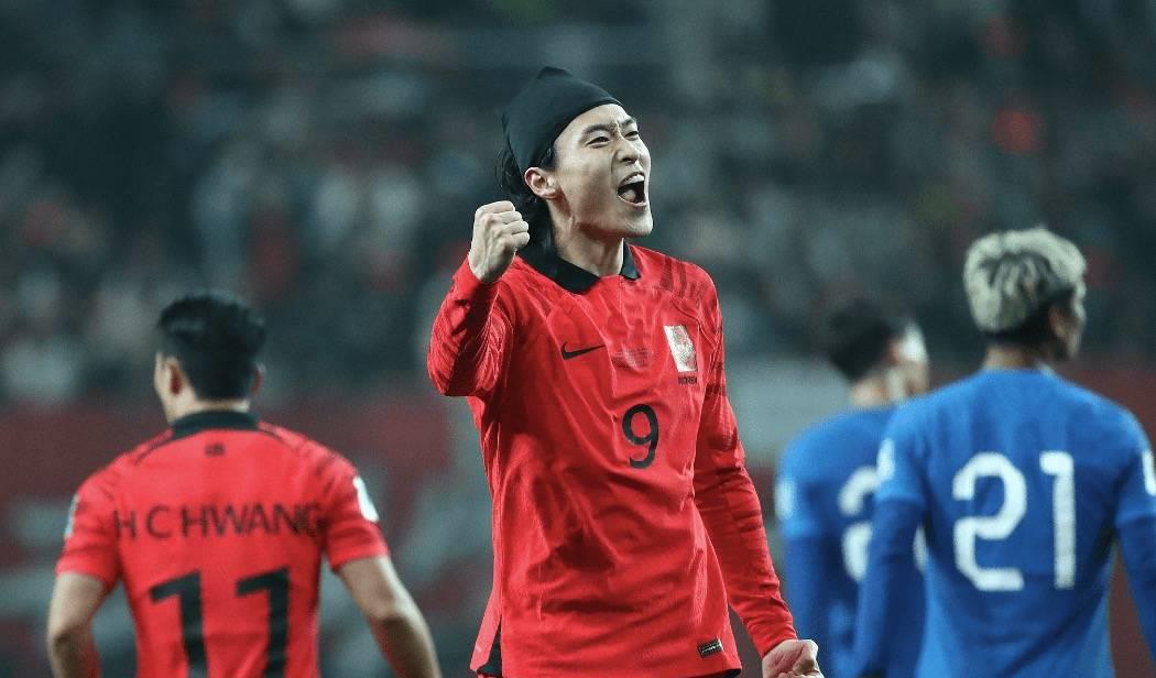 国足vs日本首发武磊领衔直播,国足武磊比赛视频完整版