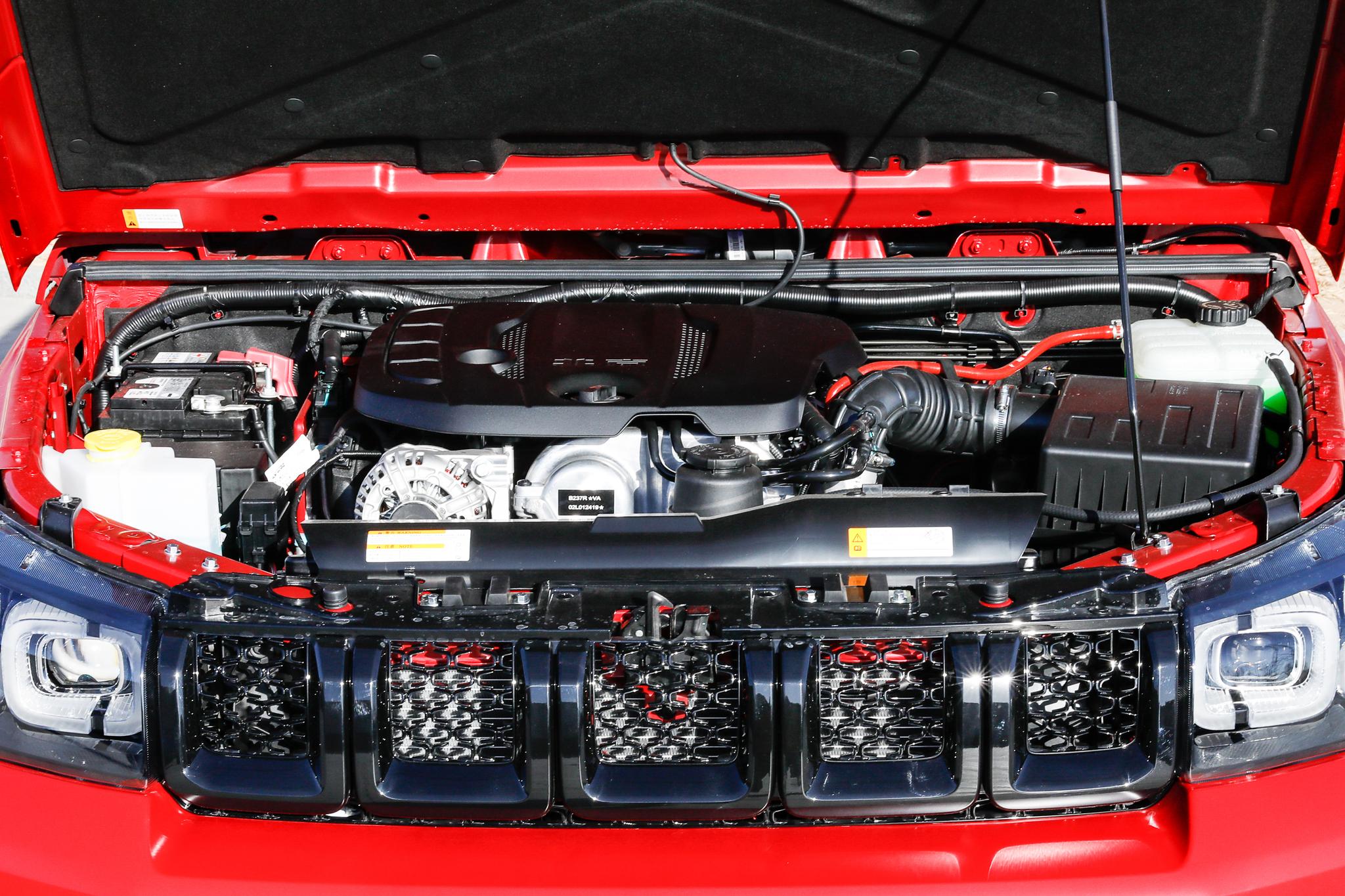 20万多买越野车，这3台性价比很高，2.3T+四驱，个个硬实力