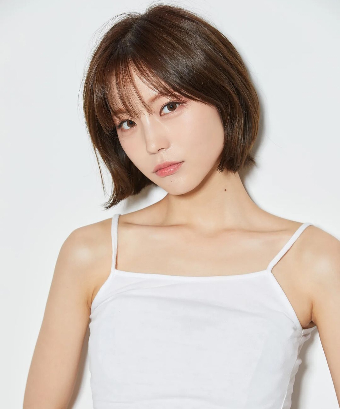 甜酷短发发型圆脸,甜妹短发女生