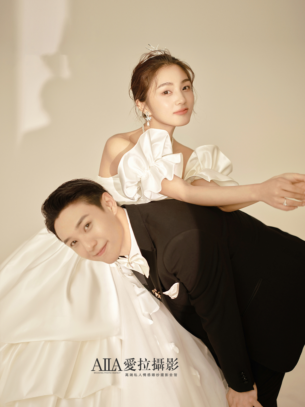 郑州婚纱照一套多少钱,郑州婚纱照拍摄价格一般多少