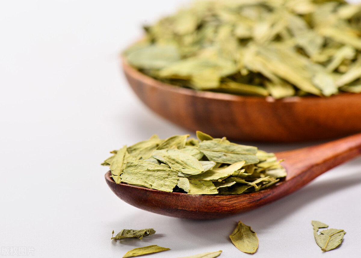 老年人便秘怎么选择药物,治疗功能性便秘可长期使用的药物