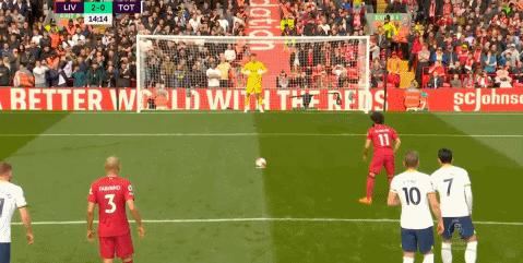 热刺惨遭富勒姆零封,热刺2比1绝杀9人利物浦