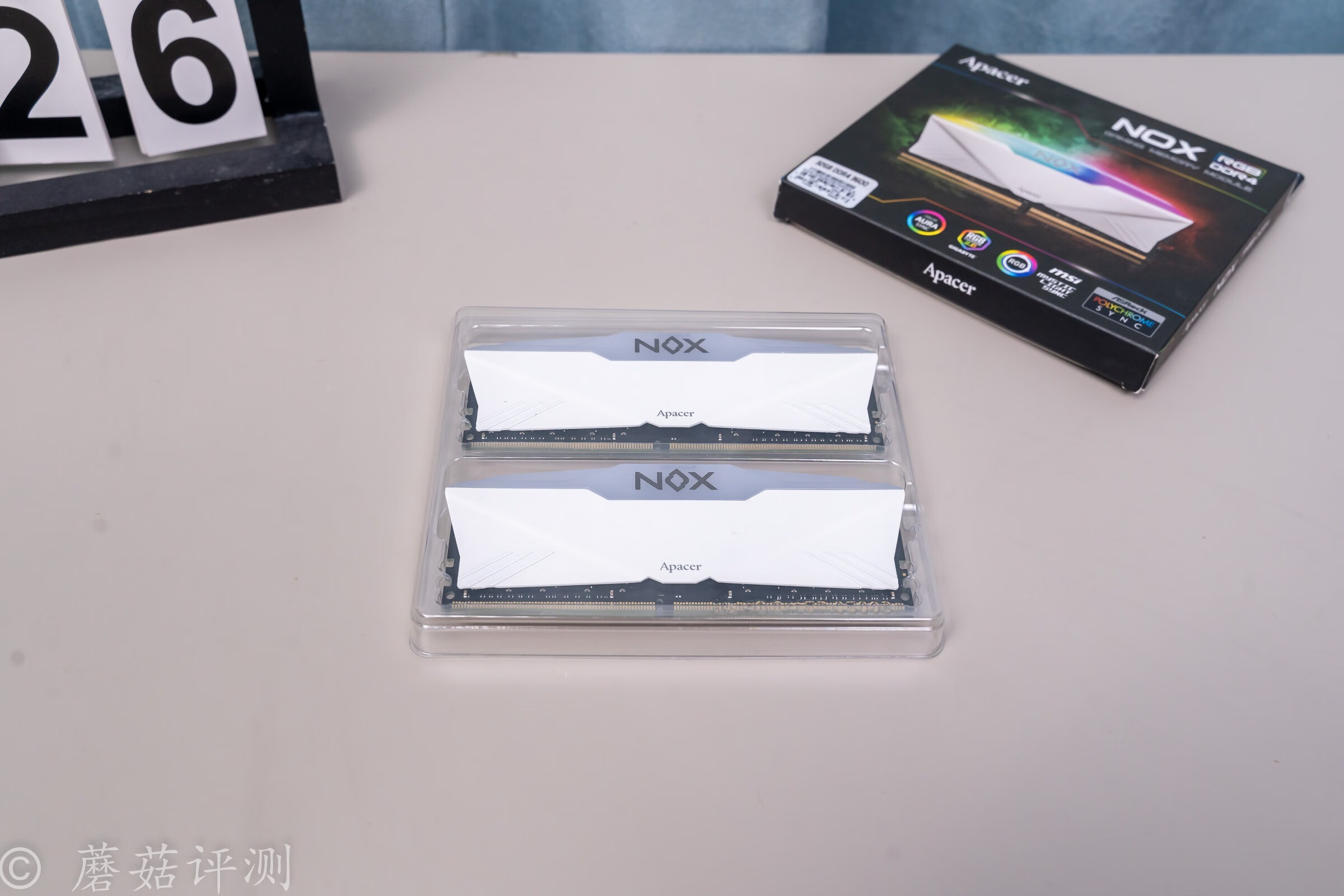 宇瞻ddr4240016g普条怎么样,宇瞻暗黑8gddr43600白色