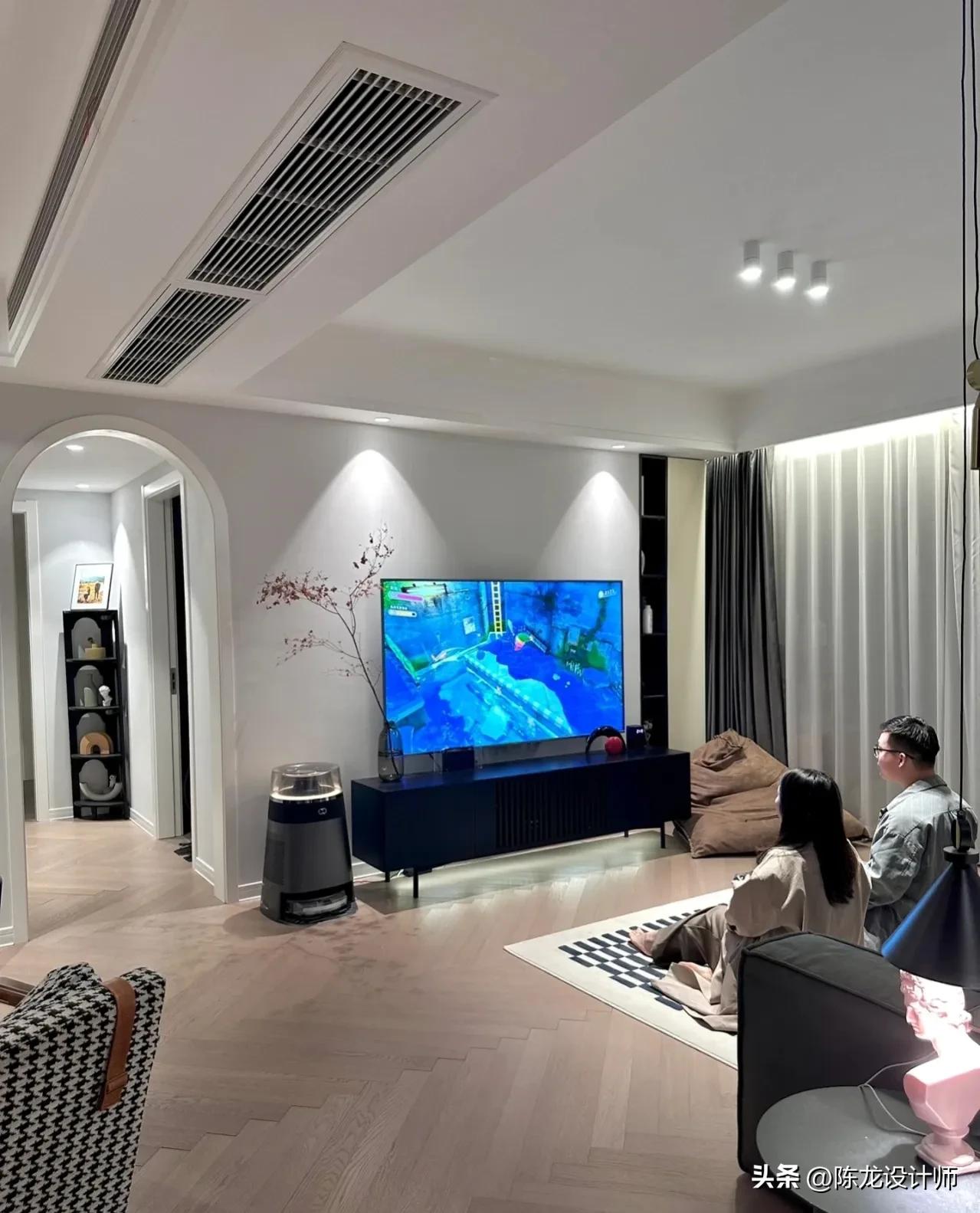 安徽女主因太会布置而走红，把126㎡家装得堪称教科书，太高级了