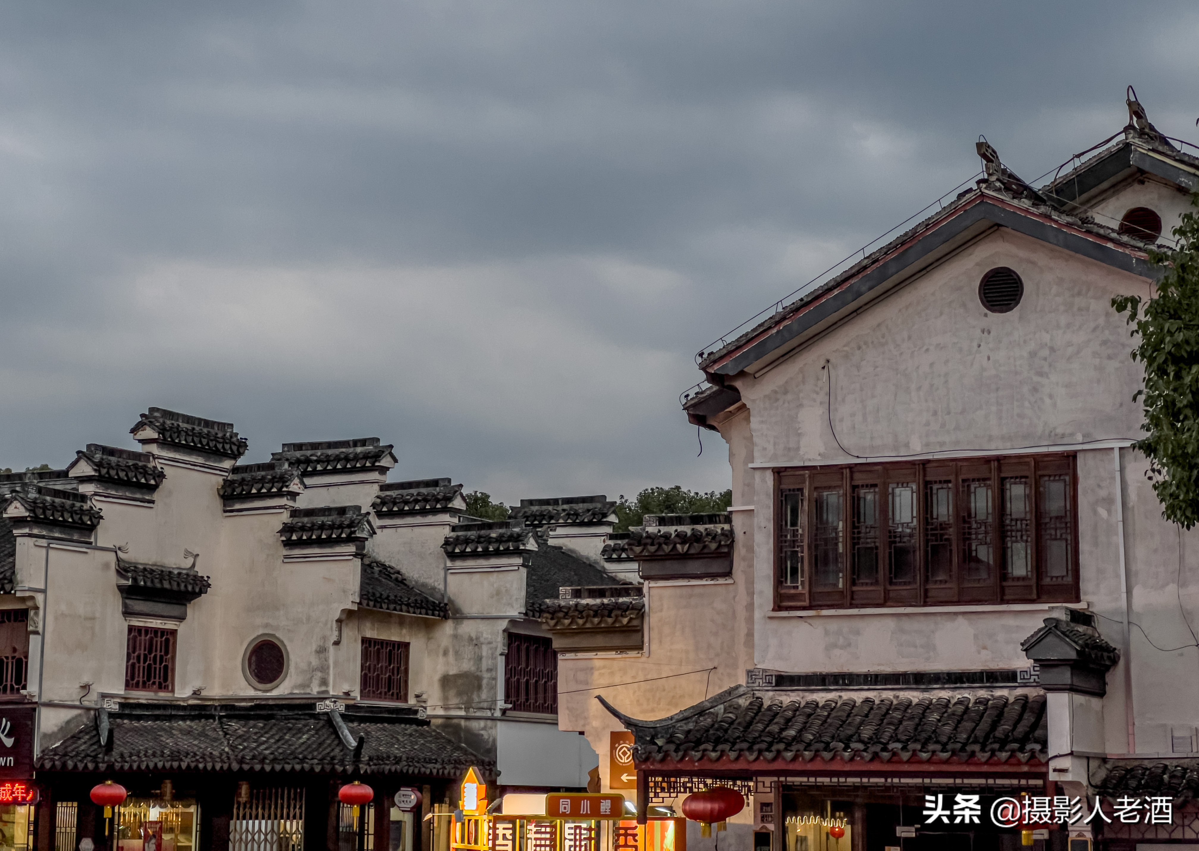 江南最美丽和谐的古镇同里古镇,苏州三桥同里古镇