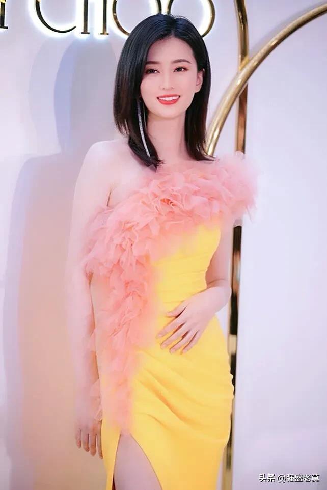 乔欣冲浪壁纸,乔欣电视剧的壁纸