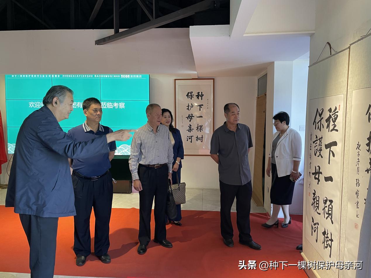 香港和黄集团有限公司,香港和黄集团李荣源