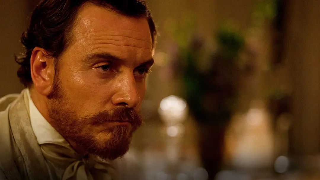 刻印在身体的*行暴**，《为奴十二载》营造一个历史与现实交织的空间