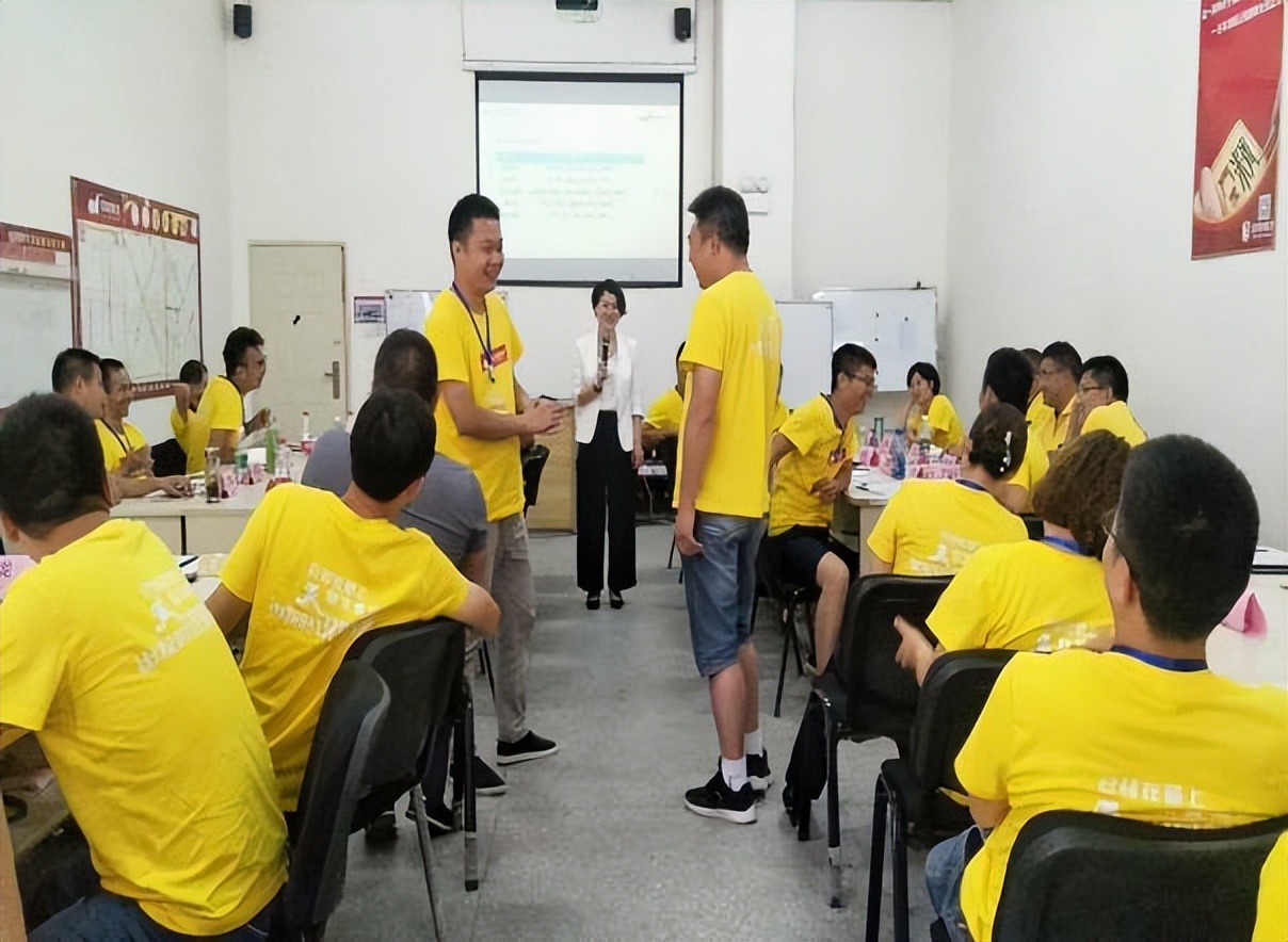 鍚村ē鑰佸笀,鍚村ē鑰佸笀鍩硅