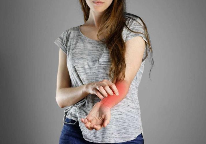 湖南校花坚持用硫磺皂洗头,用硫磺皂洗澡坚持了一年