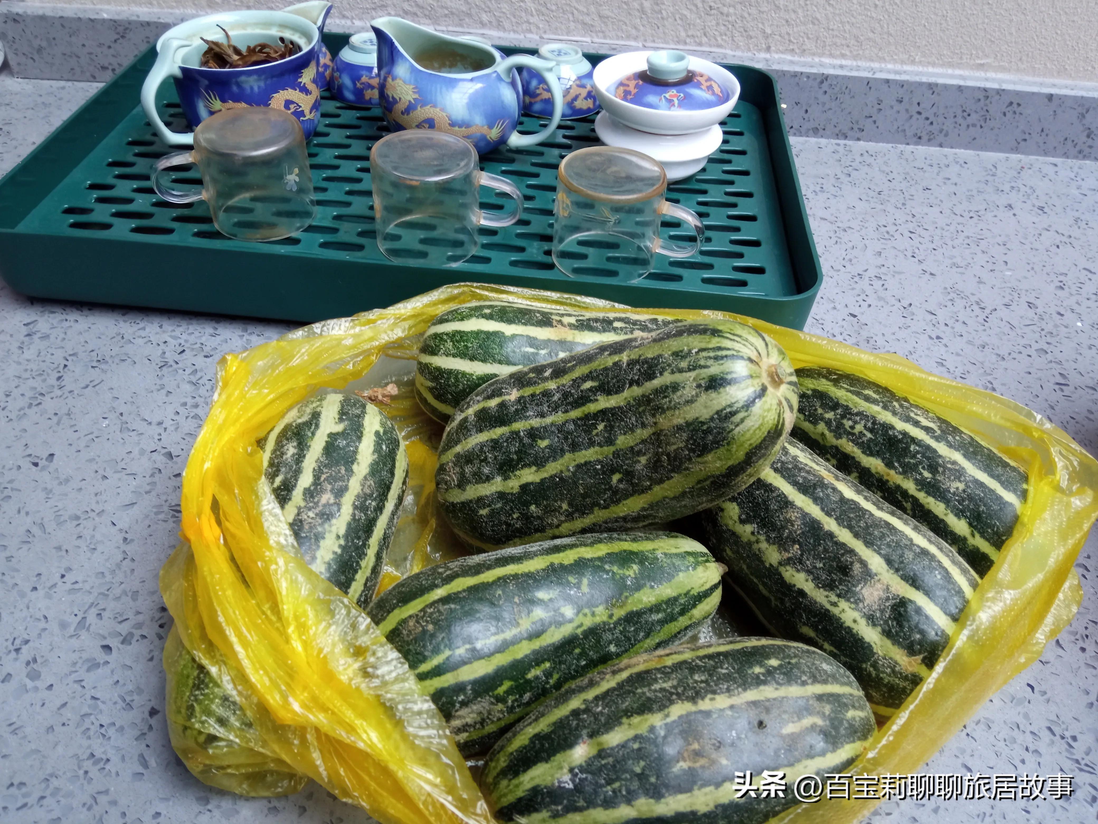 版纳旅游带什么水果回家,西双版纳旅游攻略水果批发市场