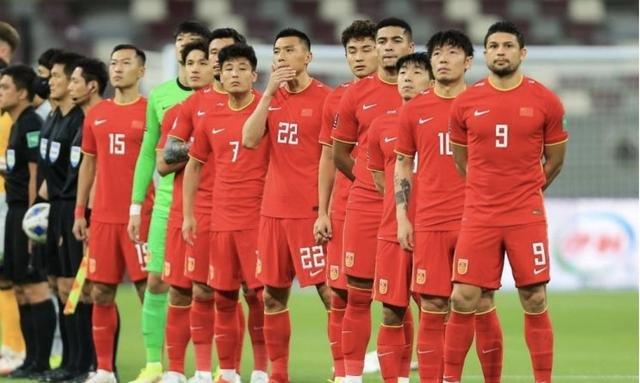 陈戌源决定动手了！晚上8点，足协降薪令已发布，国足这次麻烦了