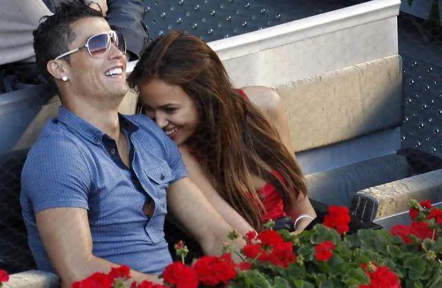 c罗前任女友伊莲娜的情史,c罗女友伊莲娜2018