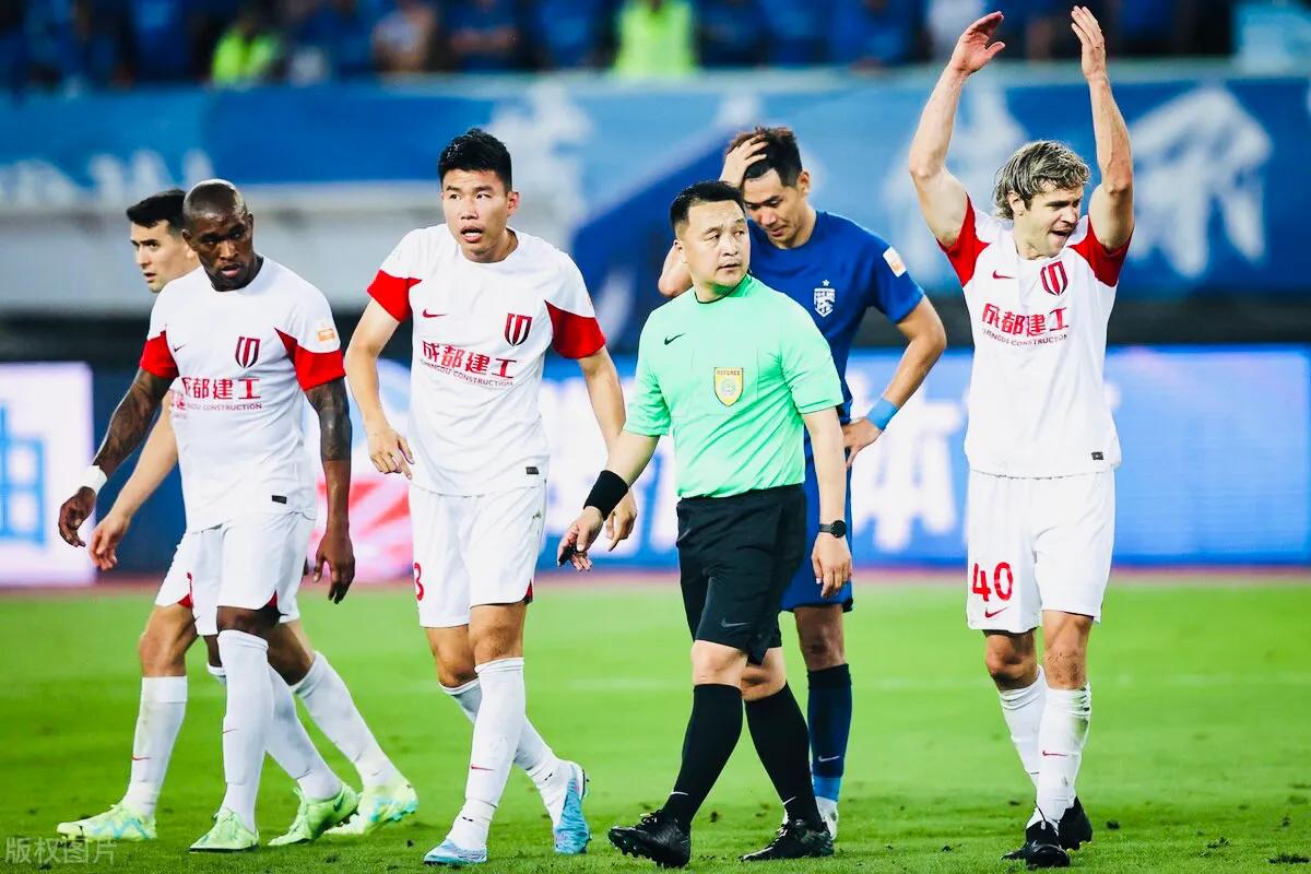 中超山东泰山贾德松,足协杯大连鲁能贾德松