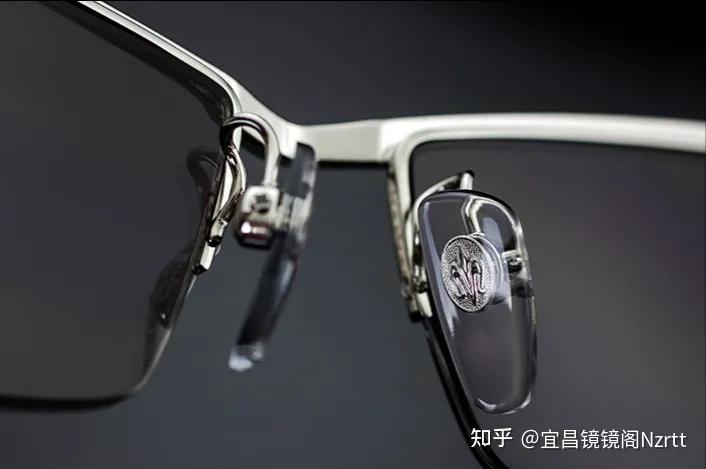 Arossvy眼镜—精雕细琢的日本银饰之王