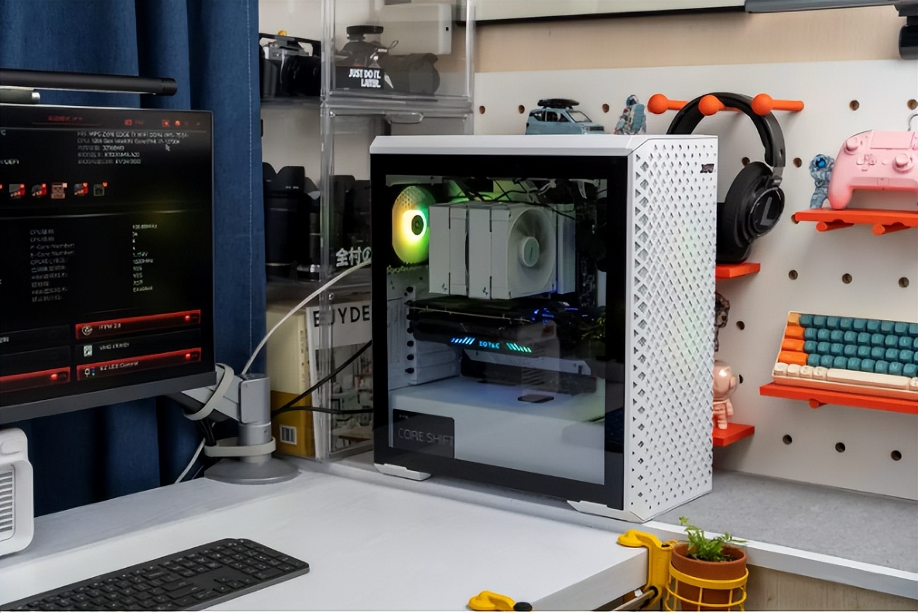 xpg白色机箱,xpg白色和金色