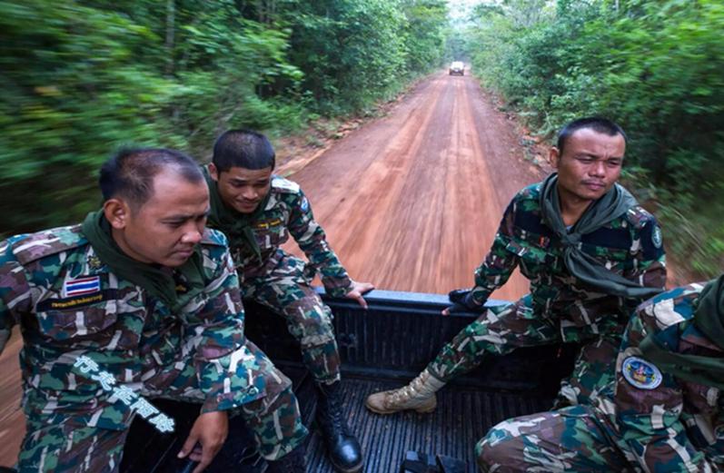 泰国大选，军方“郑重承诺”：我保证不*变政**……