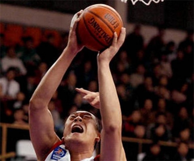 亚洲第一中锋单涛现状,男篮单涛