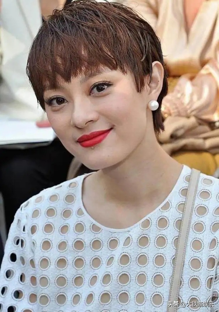 眼凸的女星都有谁,眼凸的女星