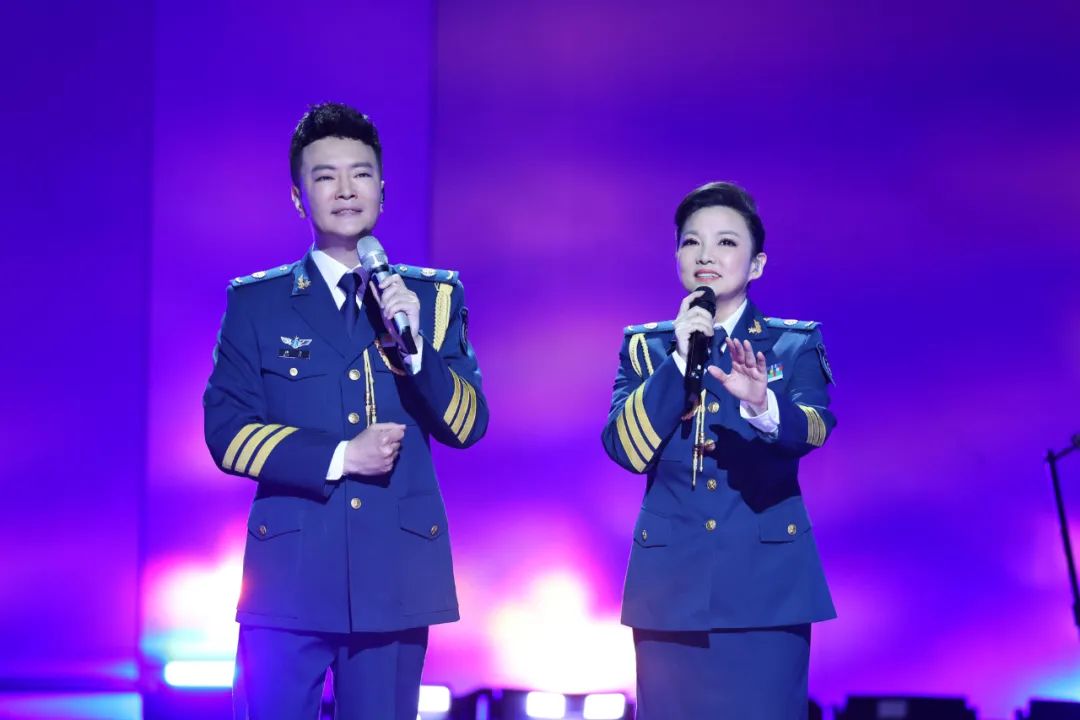 汤非歌乡愁,汤非爱上一座城