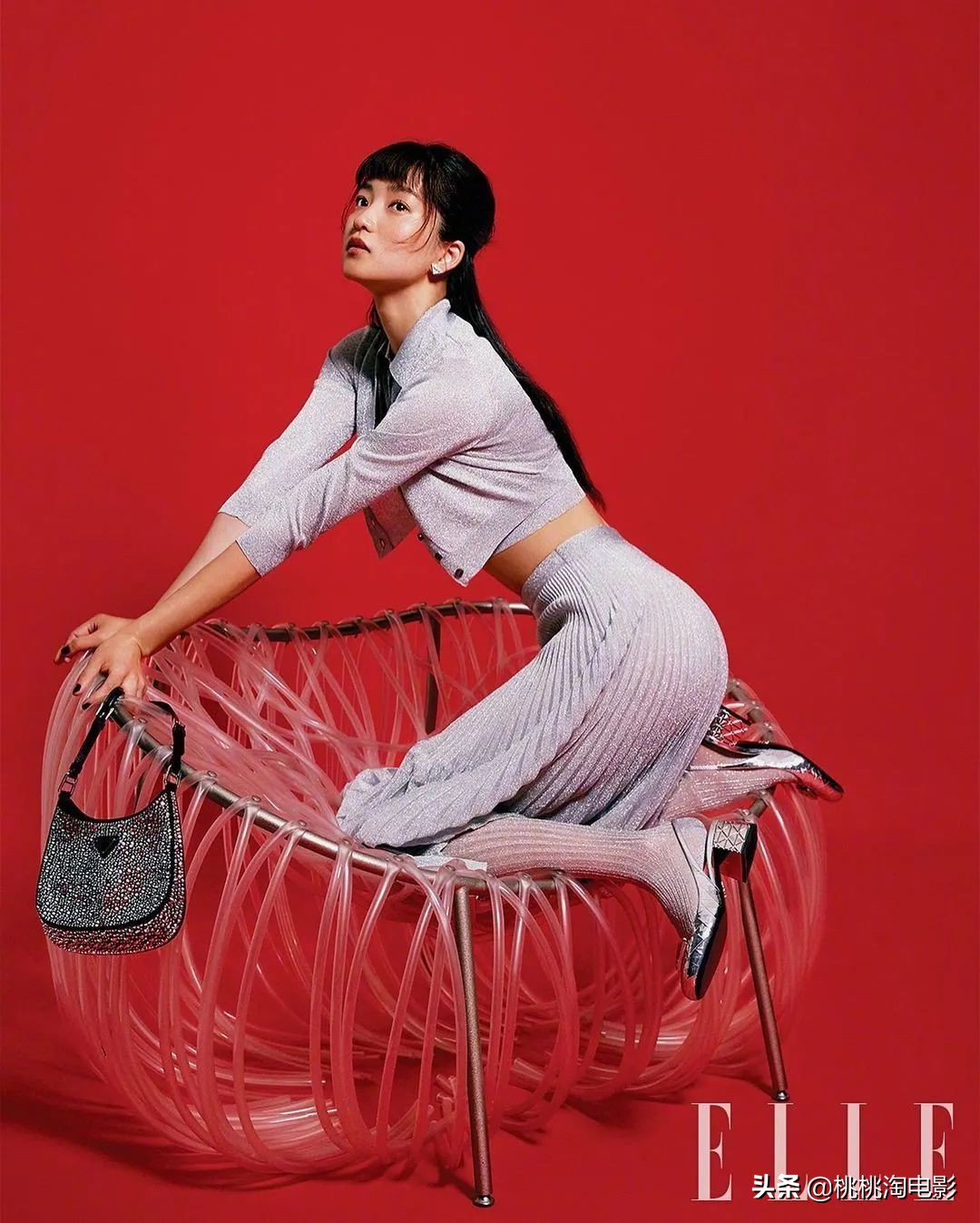 金泰梨新剧穿搭图片,金泰梨白色连衣裙写真