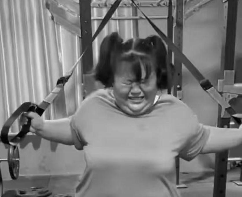 30岁健身网红林德纳猝死！抱女友时颈动脉瘤破裂，健身真的好吗？