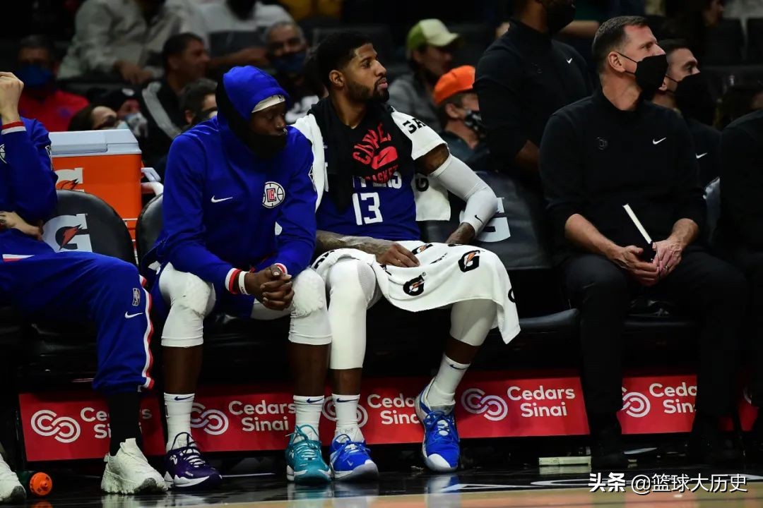 乔治断腿和韧带撕裂哪个严重,保罗乔治膝盖内侧副韧带撕裂