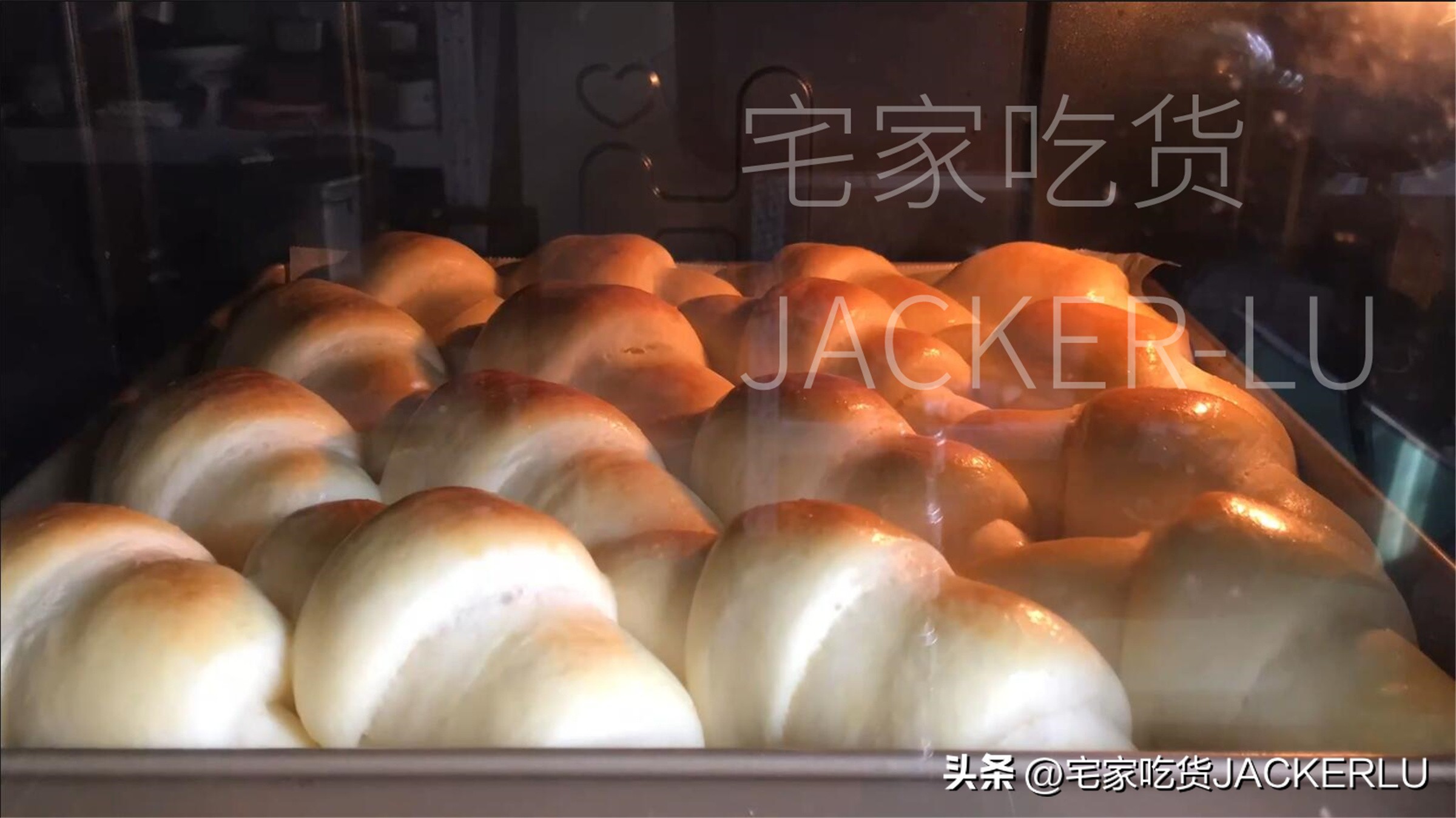 波兰种超柔软小餐包的做法,波兰种豆沙小餐包