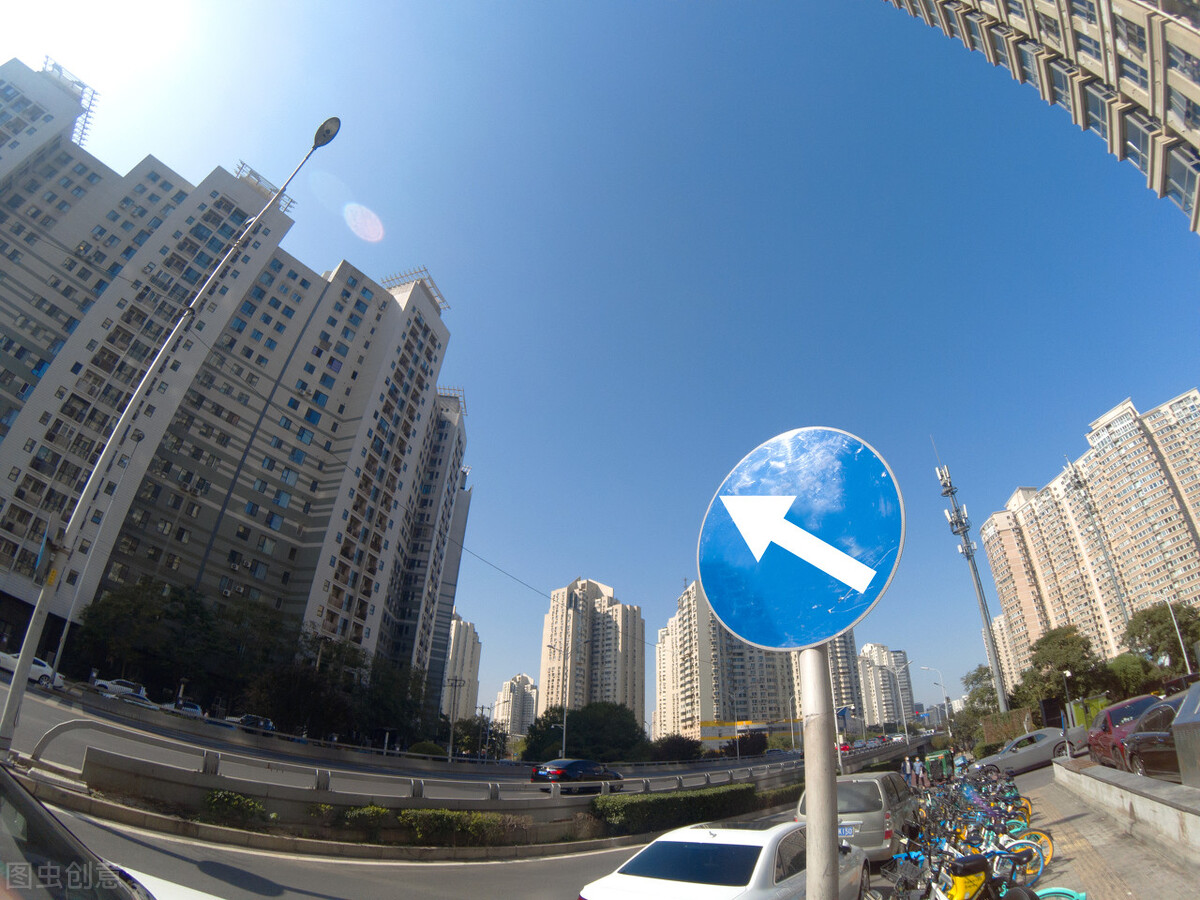 我们的房子70年产权到期后怎么办,城市的房子70年产权到期后怎么办