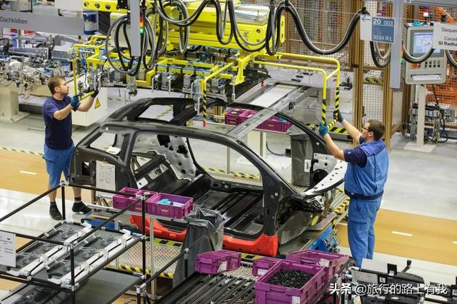 “华晨宝马”和“德国宝马”有多大差距？老司机道出其中缘由