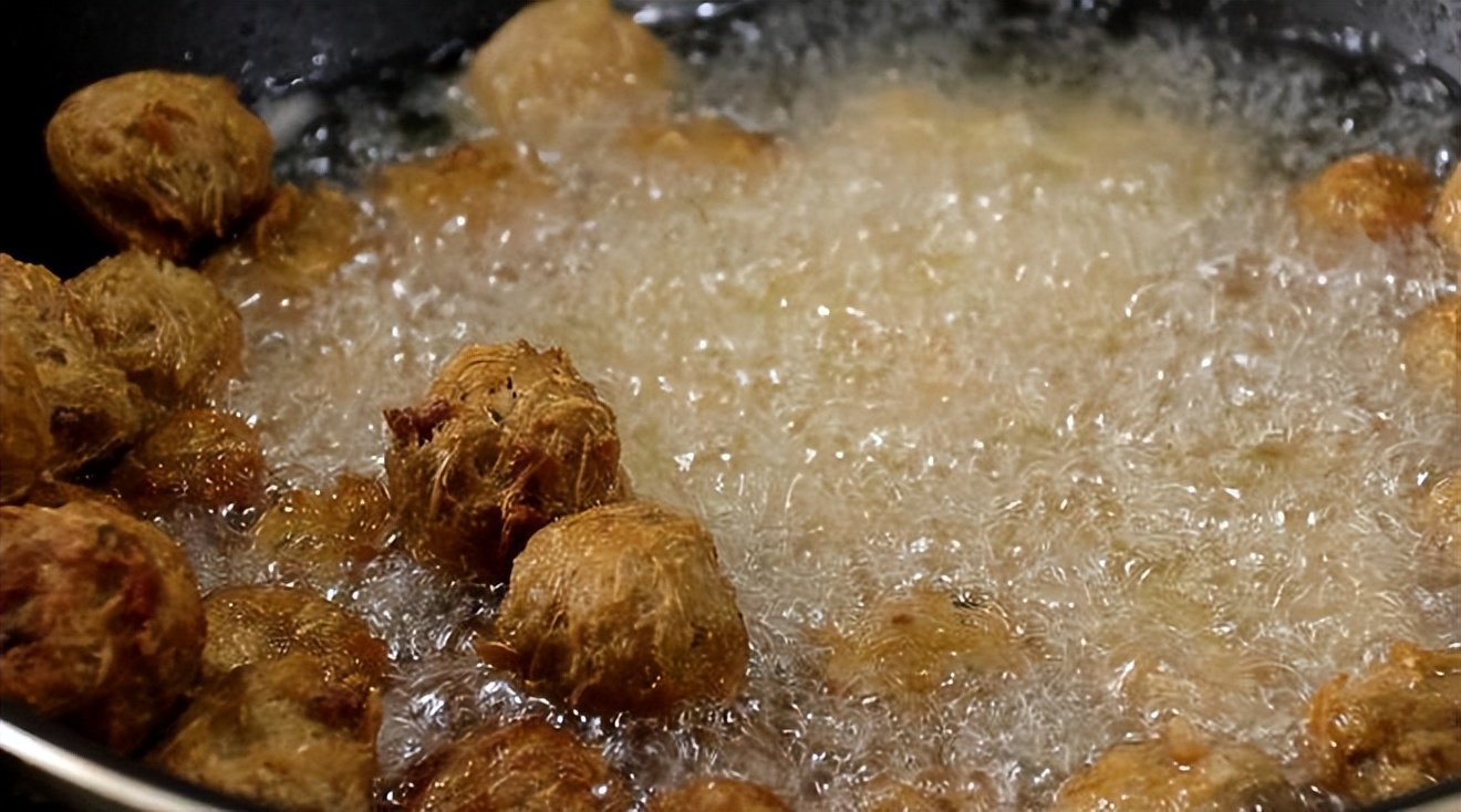 丸子简单易学五种做法,给大家介绍几款家常的丸子做法